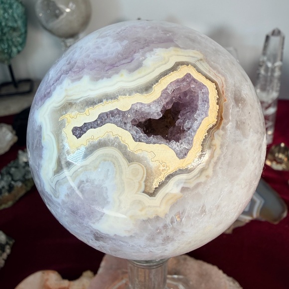 Lavender Amethyst & Quartz Sphere • Gorgeous Pockets • Sparkly Points 3.38” - Picture 7 of 9